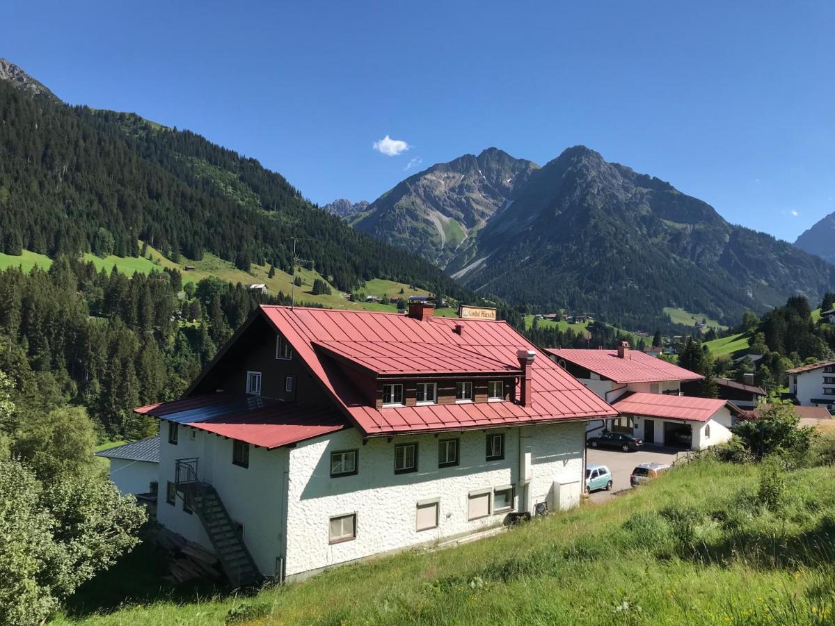 ホテル Gasthof Hirsch Hirschegg  エクステリア 写真