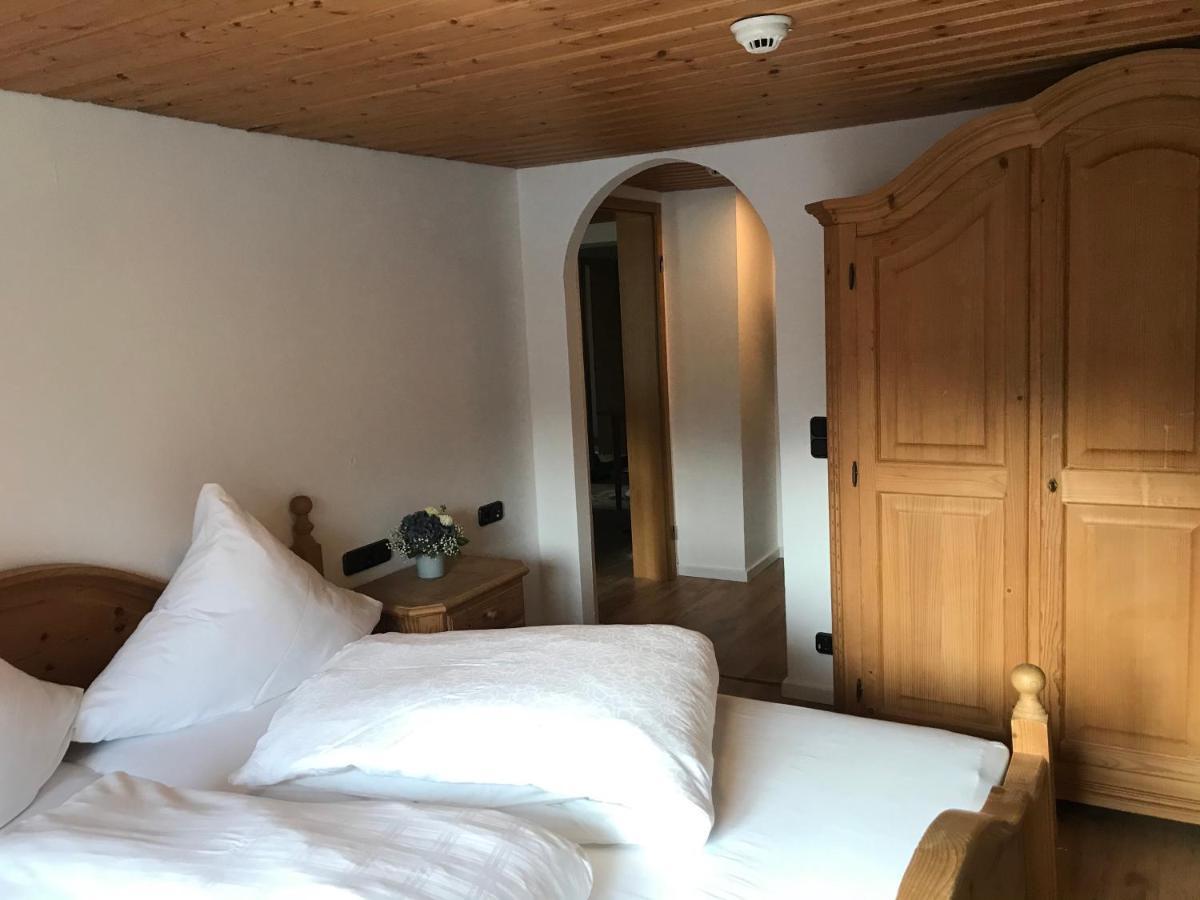 ホテル Gasthof Hirsch Hirschegg  エクステリア 写真